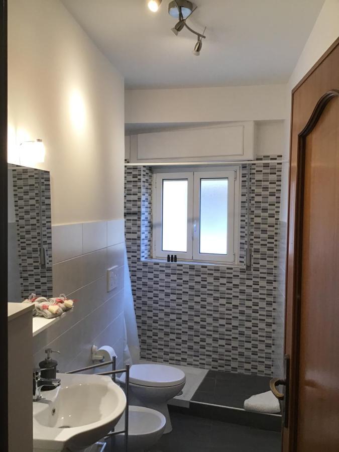 A Casa Di Maria Apartment โรม ภายนอก รูปภาพ