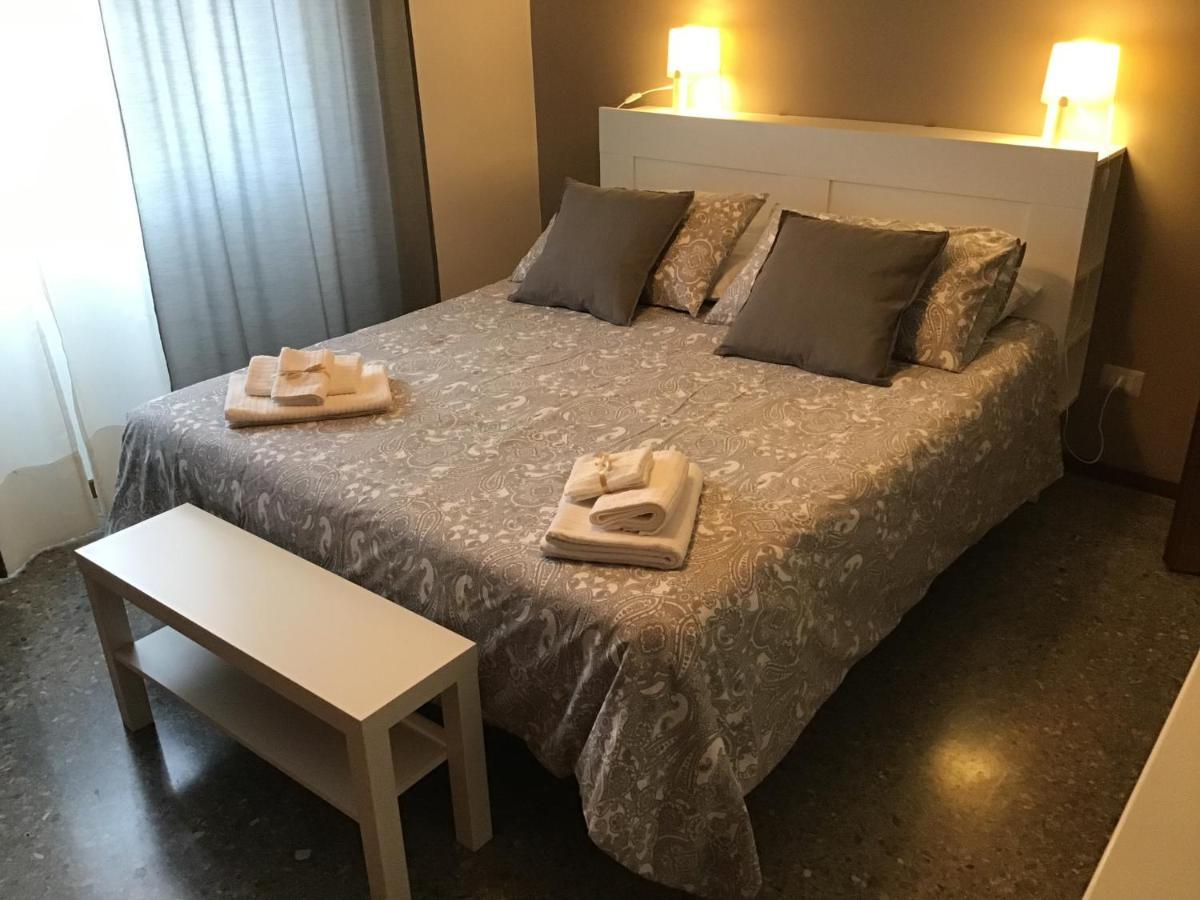 A Casa Di Maria Apartment โรม ภายนอก รูปภาพ