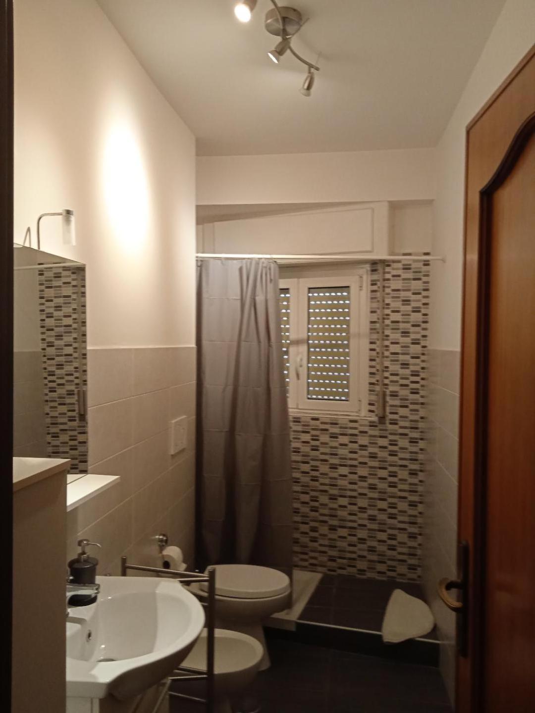 A Casa Di Maria Apartment โรม ภายนอก รูปภาพ